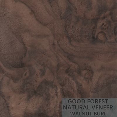 La chapa de madera natural de la entrepierna del grano cubre la nuez americana del corte cuarto