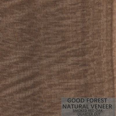 La madera de roble rojo fumada chapea/cuarto natural de la madera contrachapada de la chapa cortó el FSC
