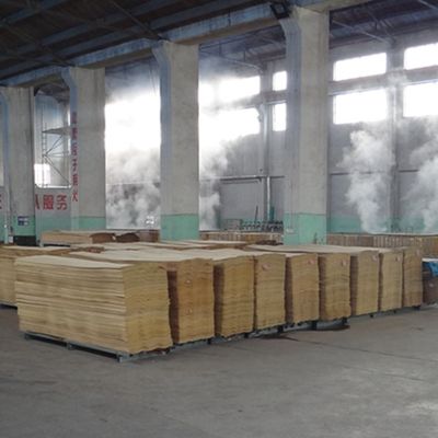 Veneer de madera de ingeniería de perla marrón X6003 Nuevo diseño 2500 * 640mm Tamaño estándar para muebles