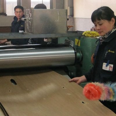 Grano áspero especial Fineline recompuesto suposición de la nuez X937A de la chapa de madera de la pizarra del gabinete del fabricante Iso de China