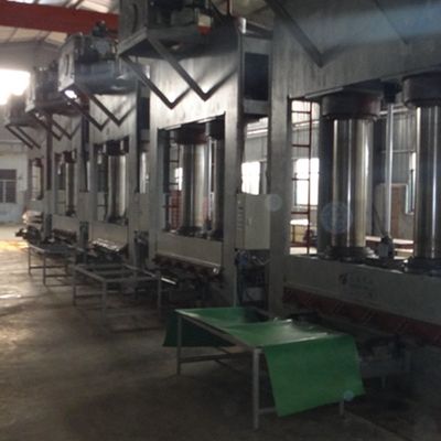 Grano áspero especial Fineline recompuesto suposición de la nuez X937A de la chapa de madera de la pizarra del gabinete del fabricante Iso de China