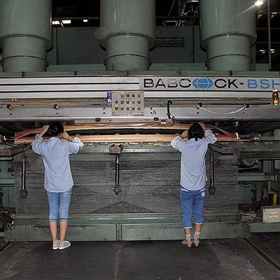 Chapa natural 0.5m m de madera de África Bubinga del grano de Pommele para los instrumentos musicales
