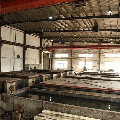 El cuarto natural de la chapa de madera del Koto de África cortó el grano recto que la buena calidad para el proceso de teñido puede ser modificada para requisitos particulares