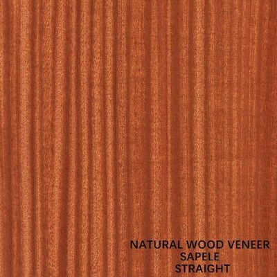 El cuarto cortó la chapa natural recta de madera de África Sapele para las caras y el suelo del entarimado