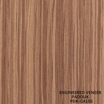 Ingeniería de la madera carilla Padouk recto de grano cortar las Técnicas de corte espesor 0,5 mm para la cara del gabinete