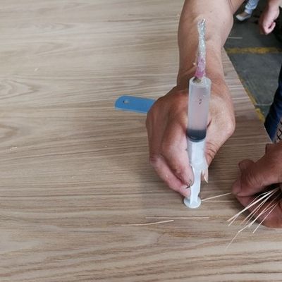 Carpintería de madera de alta gama de ingeniería nuez natural WT-X873 grano recto grano vertical 0,15 mm-0,6 mm para muebles