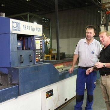 Simulación de Veneer de madera de árbol gris Burl GTB-X6043 Tamaño alargado 2850mm Retorno de lana para el panel de pared del hotel