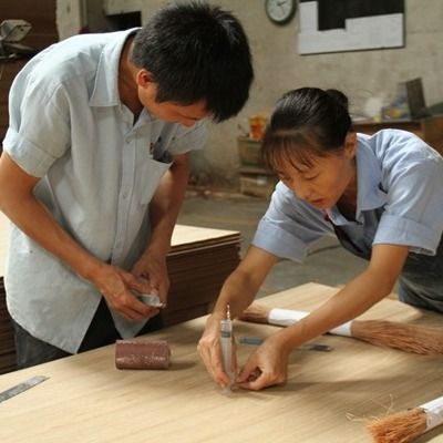 Simulación de Veneer de madera de árbol gris Burl GTB-X6043 Tamaño alargado 2850mm Retorno de lana para el panel de pared del hotel