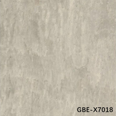 Popular Color Ingeniería de Veneer de madera de 0,45 mm Calidad de exportación profesional